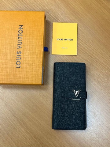 Louis Vuitton кошелек
