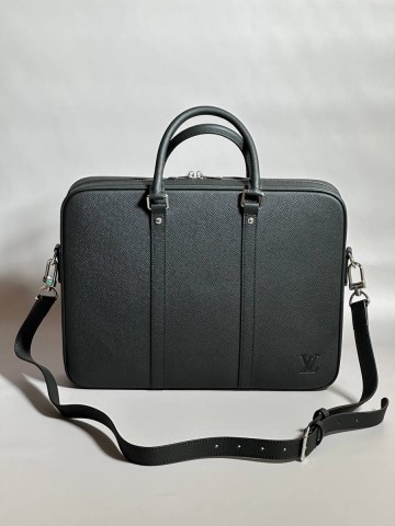 Louis Vuitton портфель
