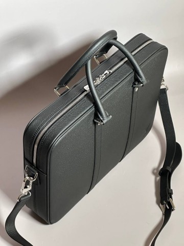 Louis Vuitton портфель