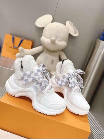 Louis Vuitton кроссовки