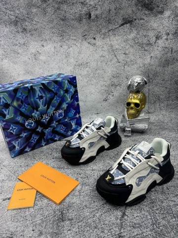 Louis Vuitton кроссовки