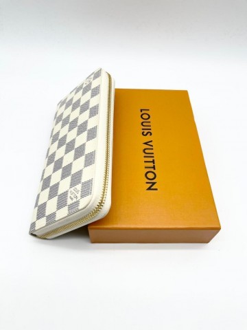 Louis Vuitton кошелек