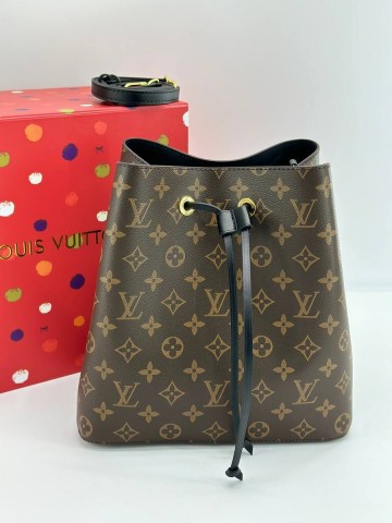 Louis Vuitton сумка