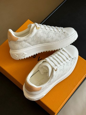 Louis Vuitton Time Out кроссовки
