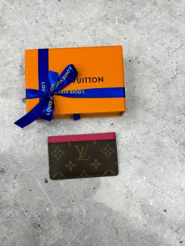 Louis Vuitton картхолдер