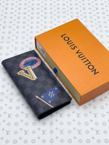 Louis Vuitton бумажник