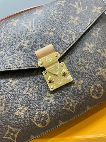 Louis Vuitton POCHETTE METIS сумка