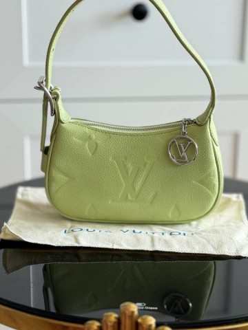 Louis Vuitton Moon сумка