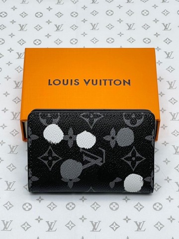 Louis Vuitton кошелек