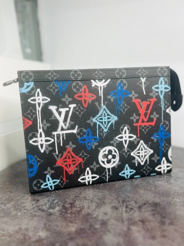 Louis Vuitton клатч