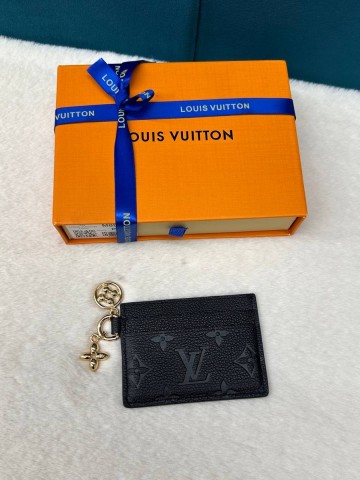 Louis Vuitton картхолдер