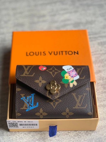 Louis Vuitton кошелек
