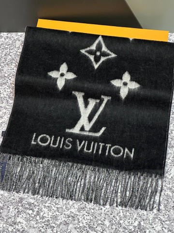 Louis Vuitton Reykjavik шарф