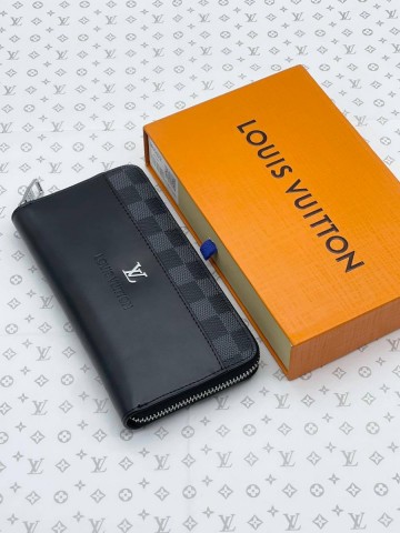 Louis Vuitton кошелек