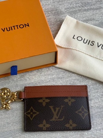Louis Vuitton картхолдер