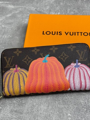 Louis Vuitton кошелек
