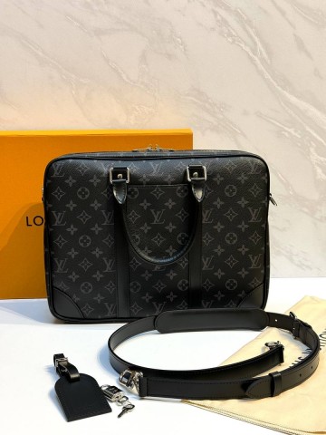 Louis Vuitton портфель