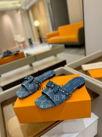 Louis Vuitton TM 6AM Flat Mule шлепанцы