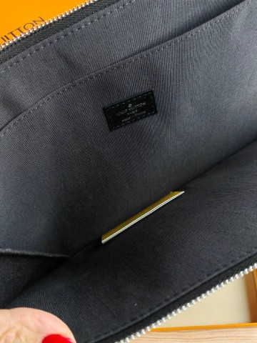Louis Vuitton папка