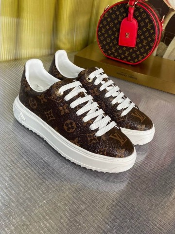 Louis Vuitton Time Out кроссовки