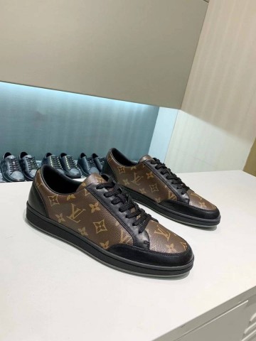 Louis Vuitton кроссовки