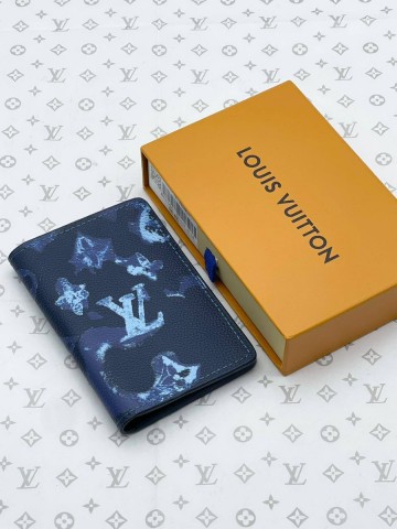 Louis Vuitton картхолдер