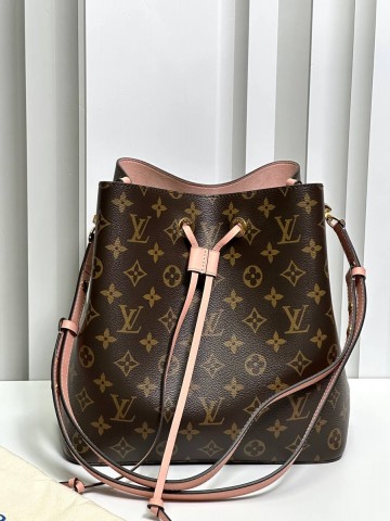 Louis Vuitton NeoNoe сумка