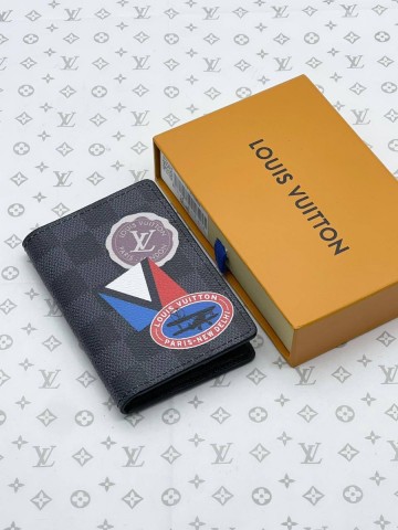 Louis Vuitton картхолдер