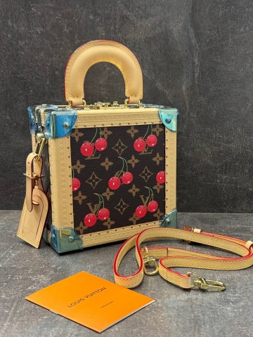 Louis Vuitton сумка