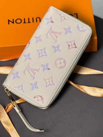 Louis Vuitton кошелек