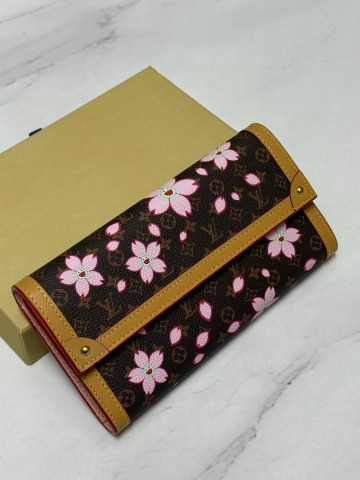 Louis Vuitton кошелек