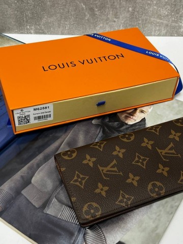 Louis Vuitton кошелек