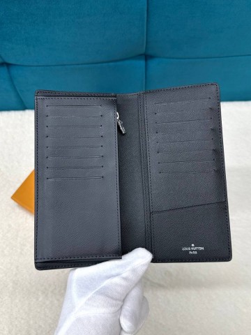 Louis Vuitton кошелек