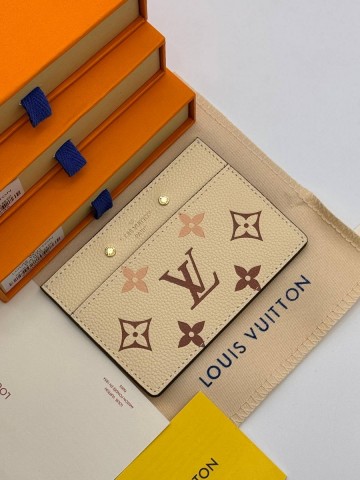 Louis Vuitton картхолдер