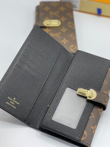 Louis Vuitton кошелек