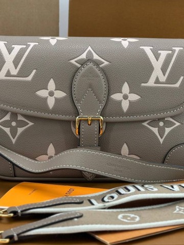 Louis Vuitton сумка