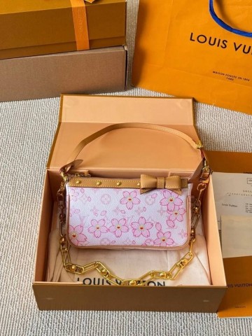 Louis Vuitton сумка