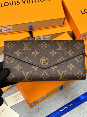 Louis Vuitton кошелек