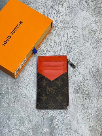 Louis Vuitton картхолдер