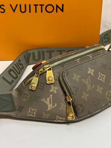 Louis Vuitton Rush Bumbag сумка