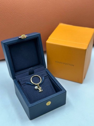 Louis Vuitton кольцо