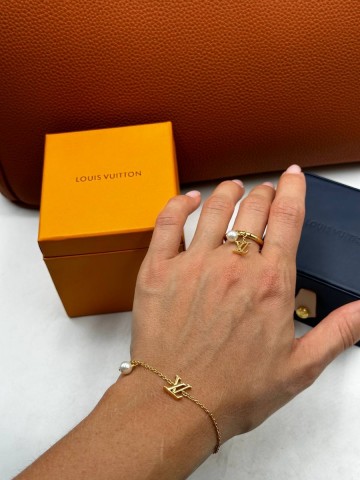 Louis Vuitton кольцо