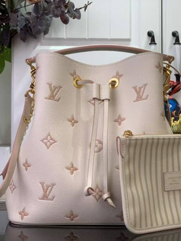 Louis Vuitton сумка