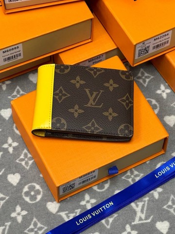 Louis Vuitton кошелек