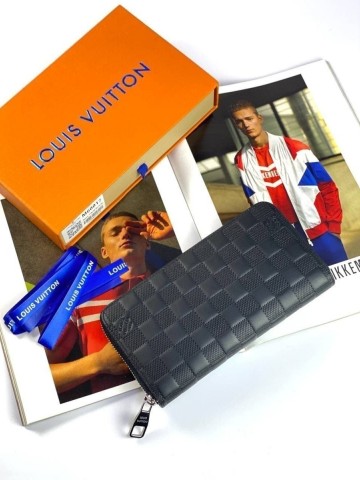 Louis Vuitton кошелек