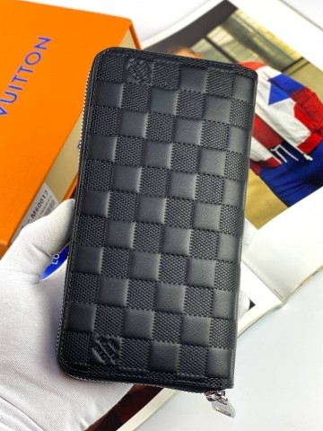 Louis Vuitton кошелек