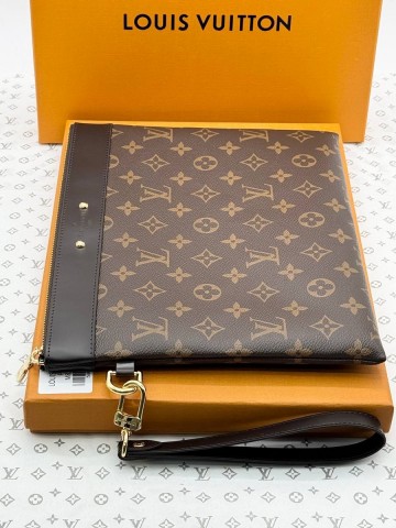 Louis Vuitton клатч