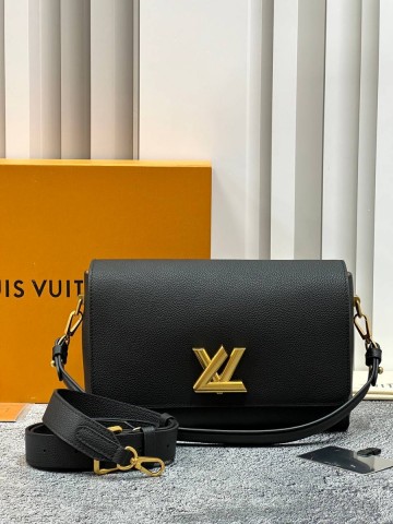 Louis Vuitton Soft Twist сумка