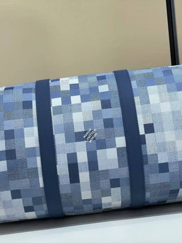 Louis Vuitton Keepall Bandoulière 50 сумка