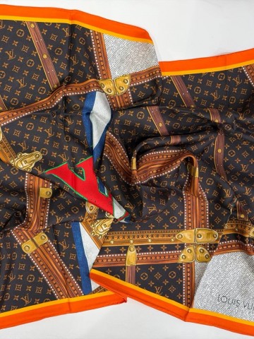 Louis Vuitton платок